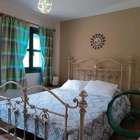 Seaside 2 Apartment *