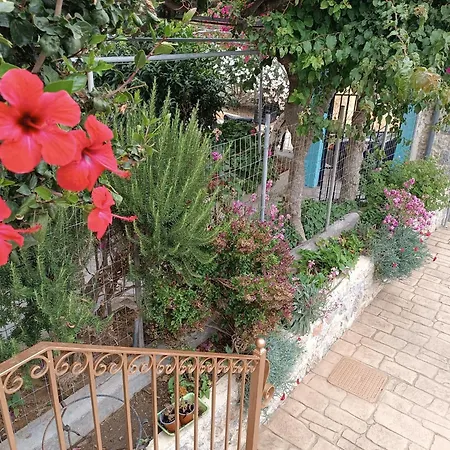 Apartment Seaside 2 *