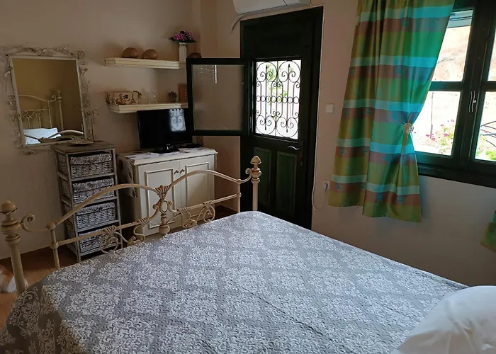 Seaside 2 * Emborios